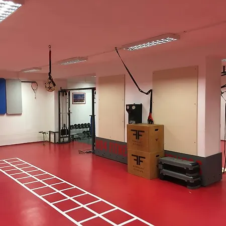 Mari Kiri 招待所