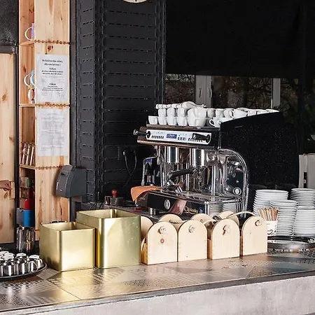 Гостевой дом Mari Kiri Братислава