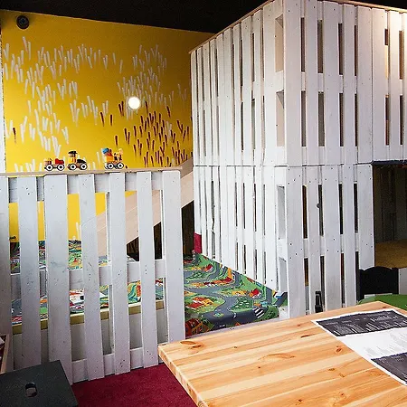 Mari Kiri 3* Bratislava