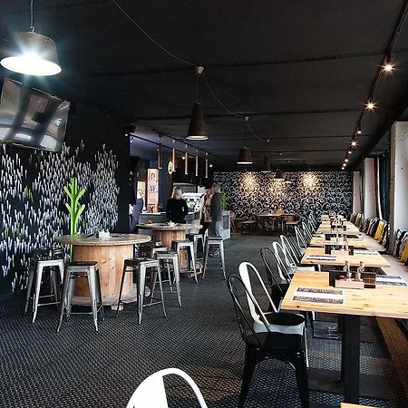 Mari Kiri Gasthof Pressburg